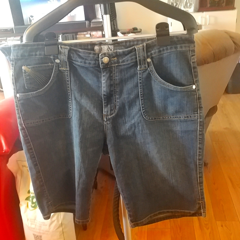 10/$10  Urban Star Jeans Shorts 14